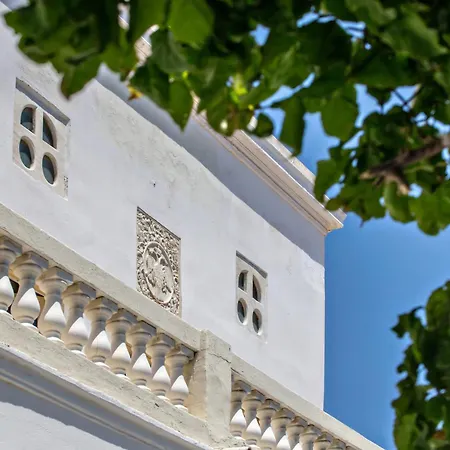 Cambanis Mανsion-mykonos *