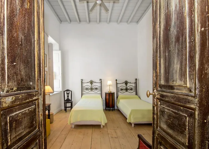 Cambanis Mανsion *